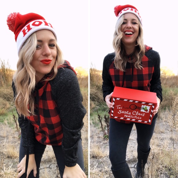 HO HO HO Christmas BEANIE - Picture 4 of 6